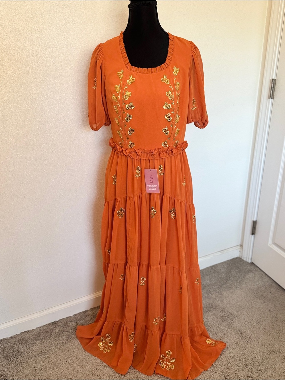 Ivy City Co Folklore Maxi Dress NWT Orange Gold Embroidery Size 4 Sold Out - Picture 3 of 8